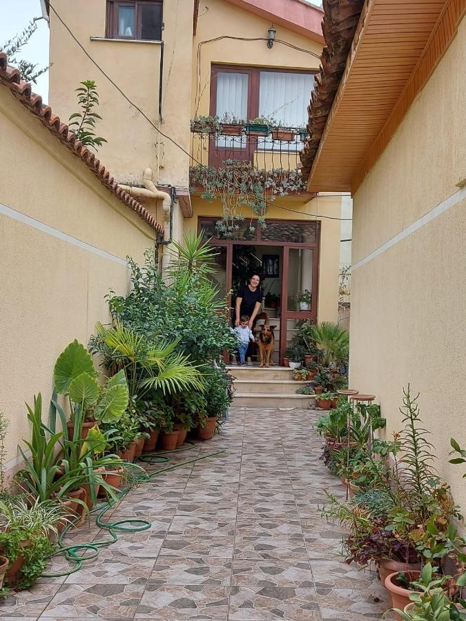 Vila Kodra Тирана Екстер'єр фото